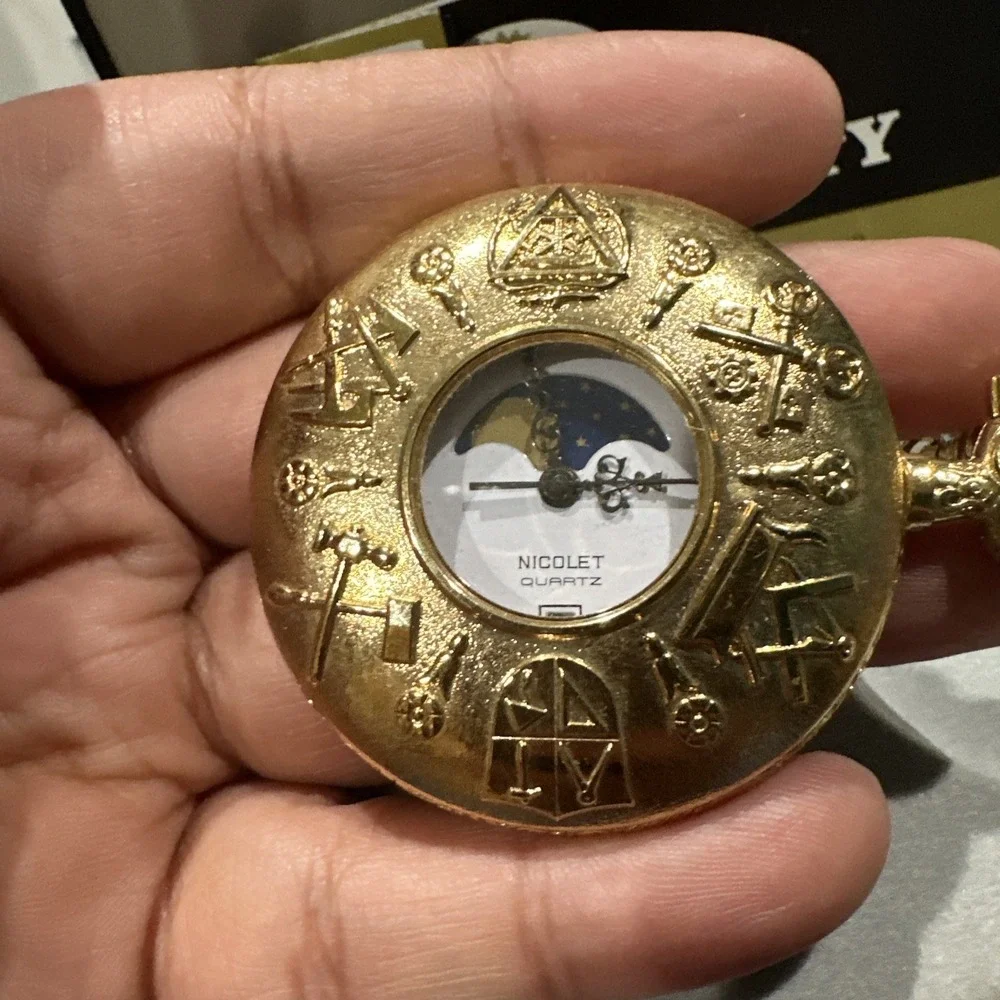 Repair New‎ Vintage Nicolet Moonphase Pocket watch Swiss Quartz in box Repair